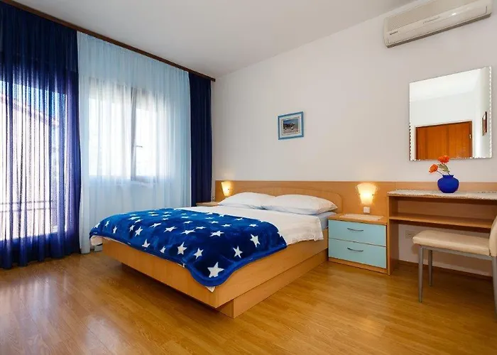 Braut דירה Kornić